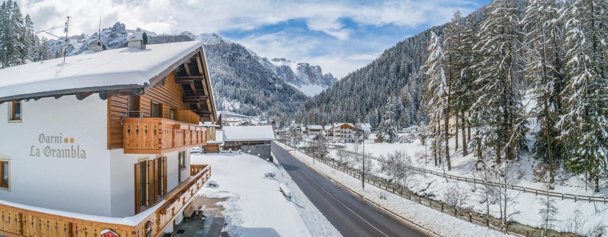 Garni La Grambla Hotel Selva di Val Gardena Exterior photo