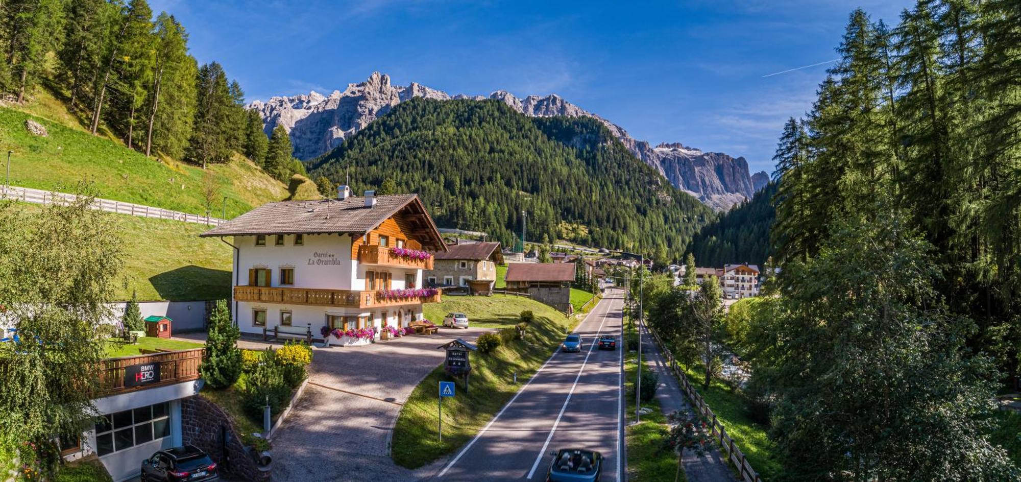 Garni La Grambla Hotel Selva di Val Gardena Exterior photo